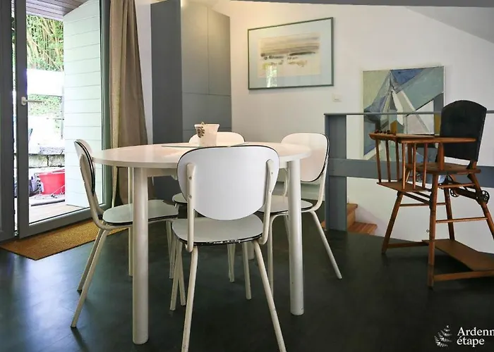 Les Braises De La Semois 펜션 플로렌빌